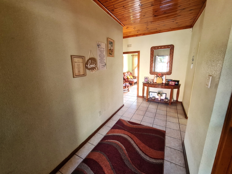 4 Bedroom Property for Sale in C Place Eastern Cape